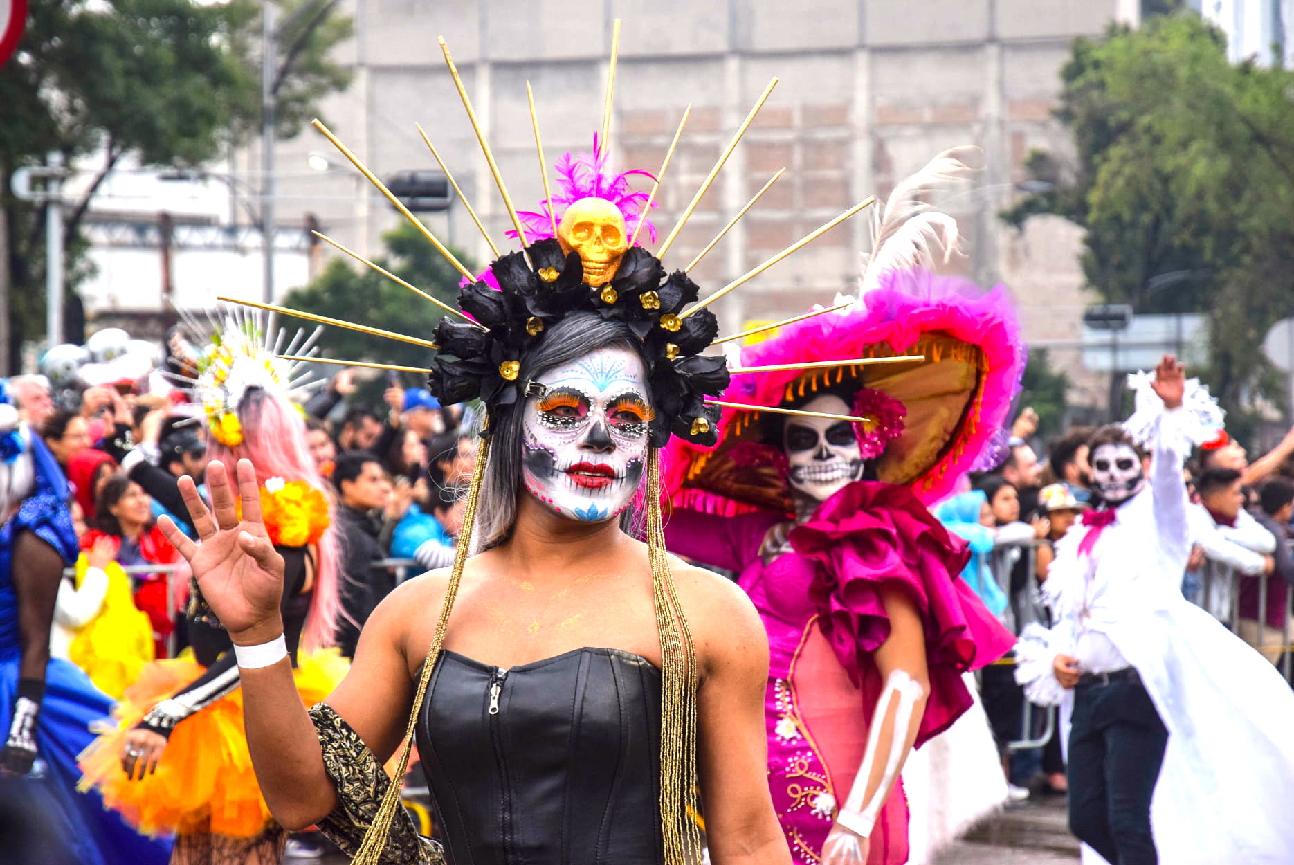 墨西哥亡靈節｜用繽紛色彩和歡樂氣氛紀念死亡，不要遺忘！